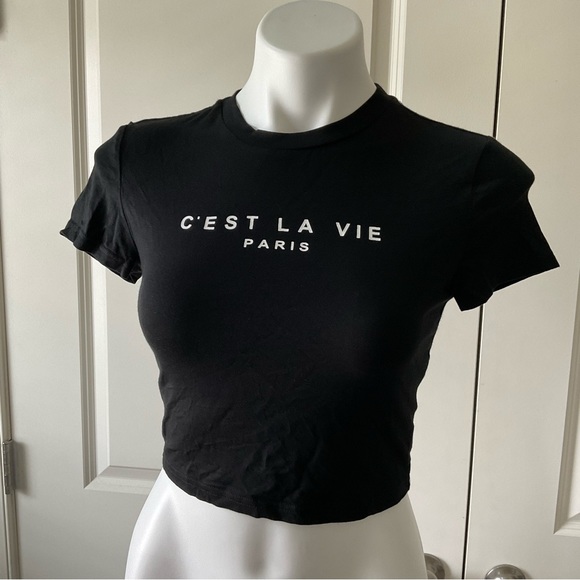 Shein C'EST LA VIE Paris Black Cropped T-shirt - Picture 1 of 7